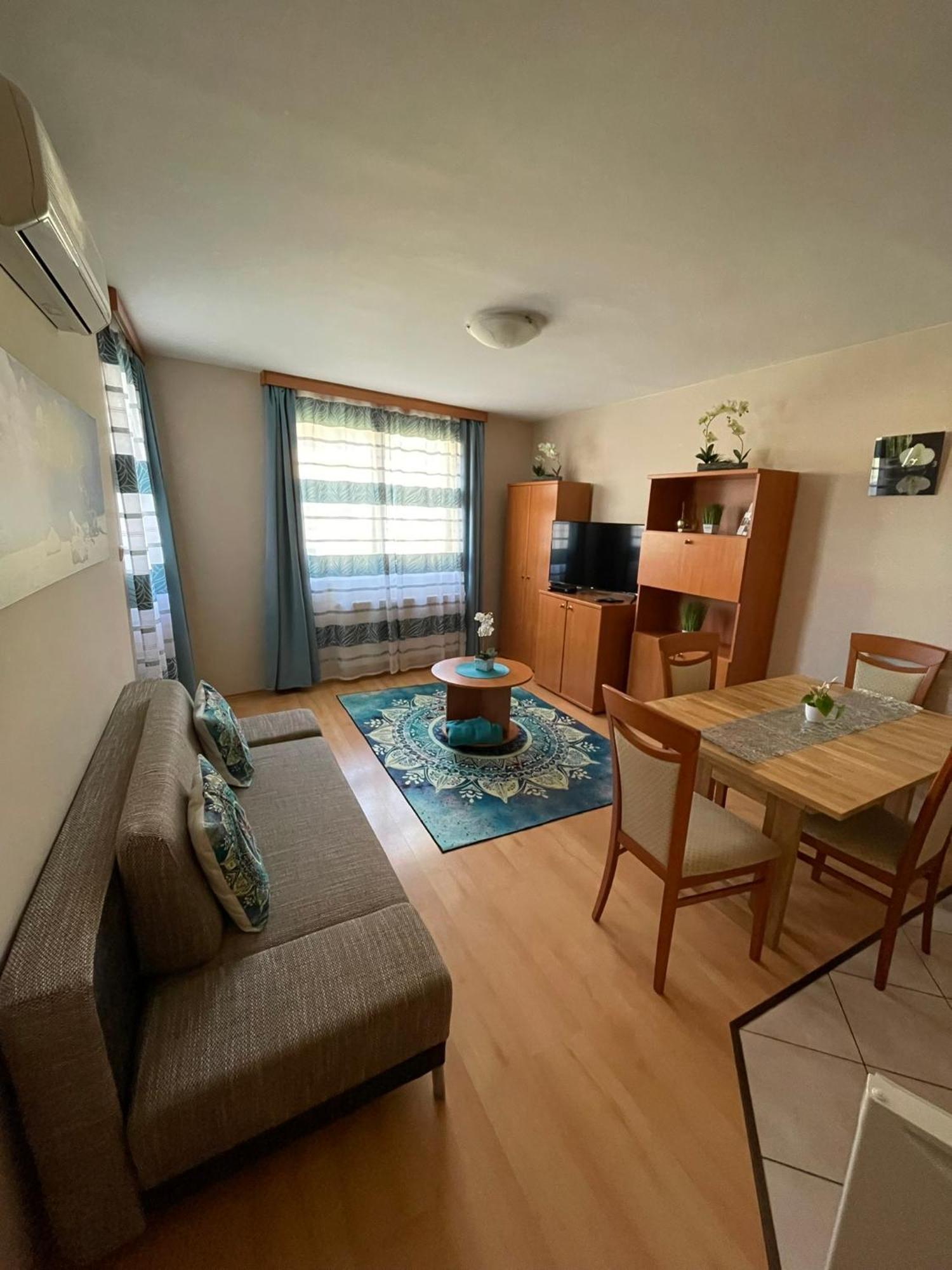 Orchidea Apartman 헤기코 외부 사진